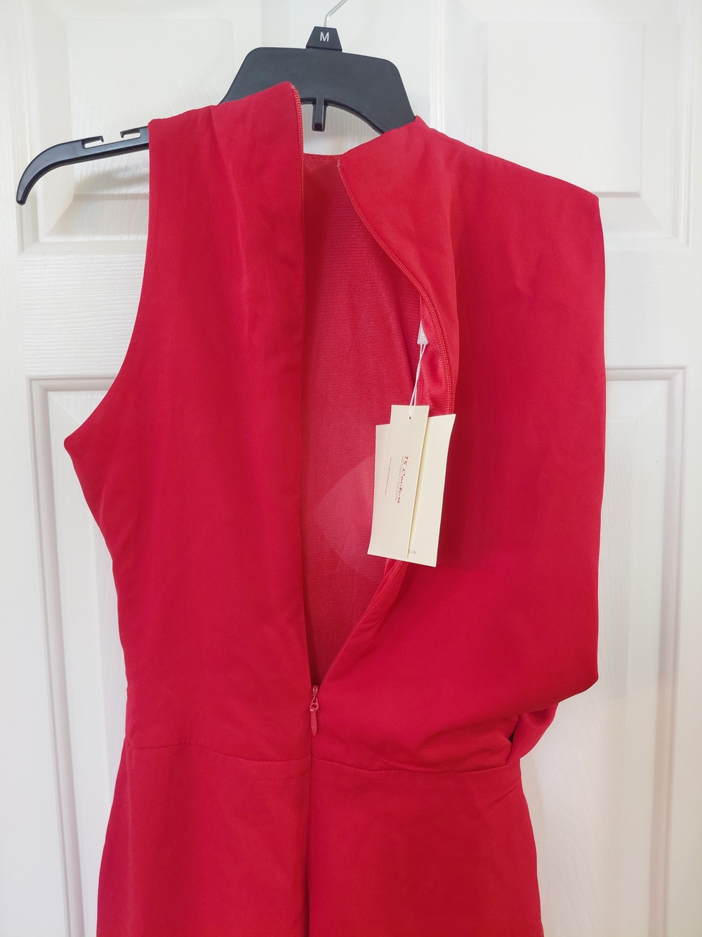 Sleeveless Red Jumpsuit with High Neck - Picture 5 of 8